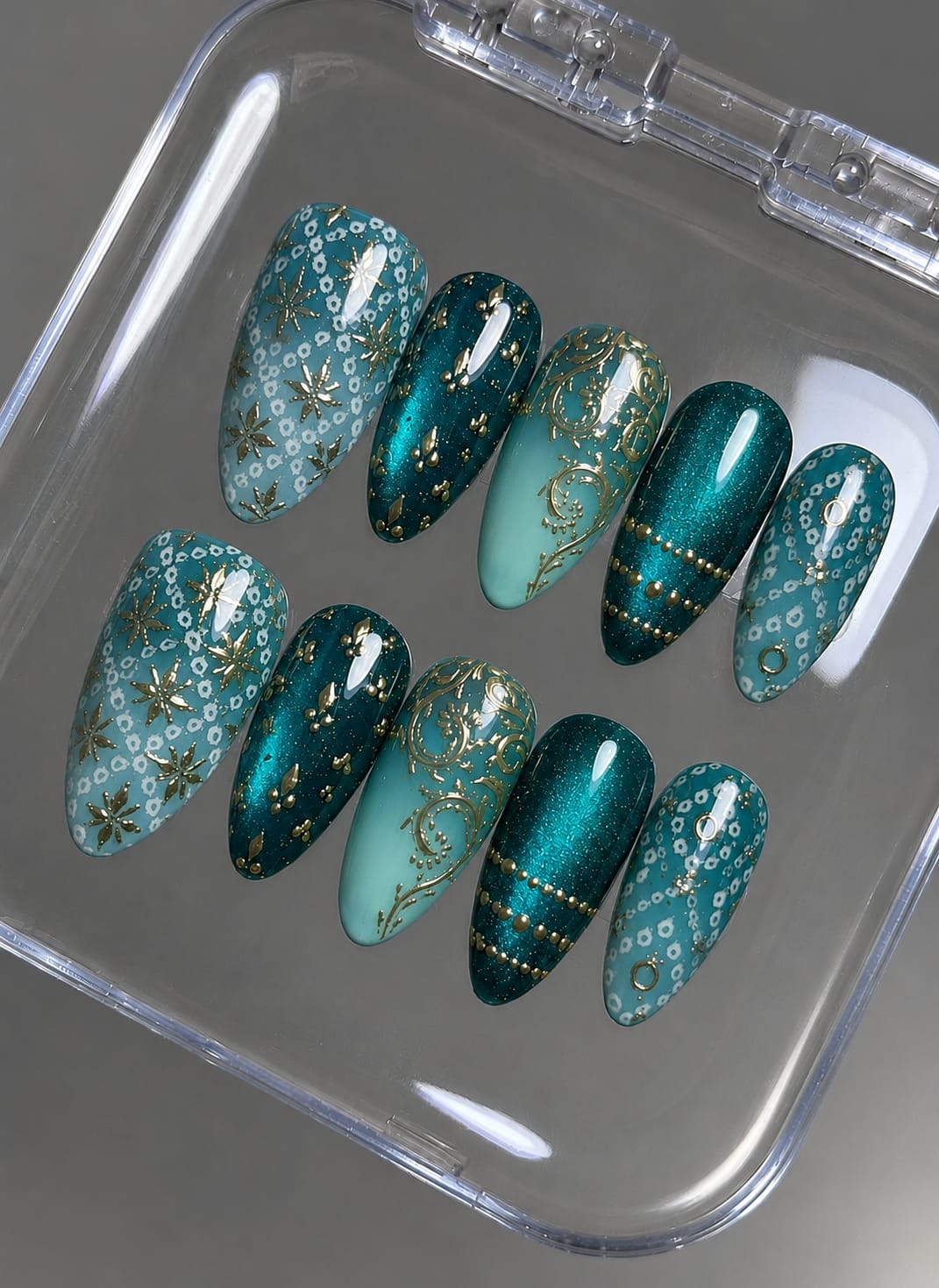 Royal Peacock Teal & Gold Bandhani Filigree Almond Press-On Nails | Navratri Special | Fluture
