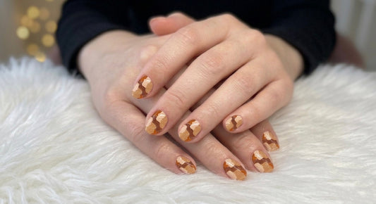 Amber Mosaic Press-On Nails | Reusable Gel Nails | Fluture