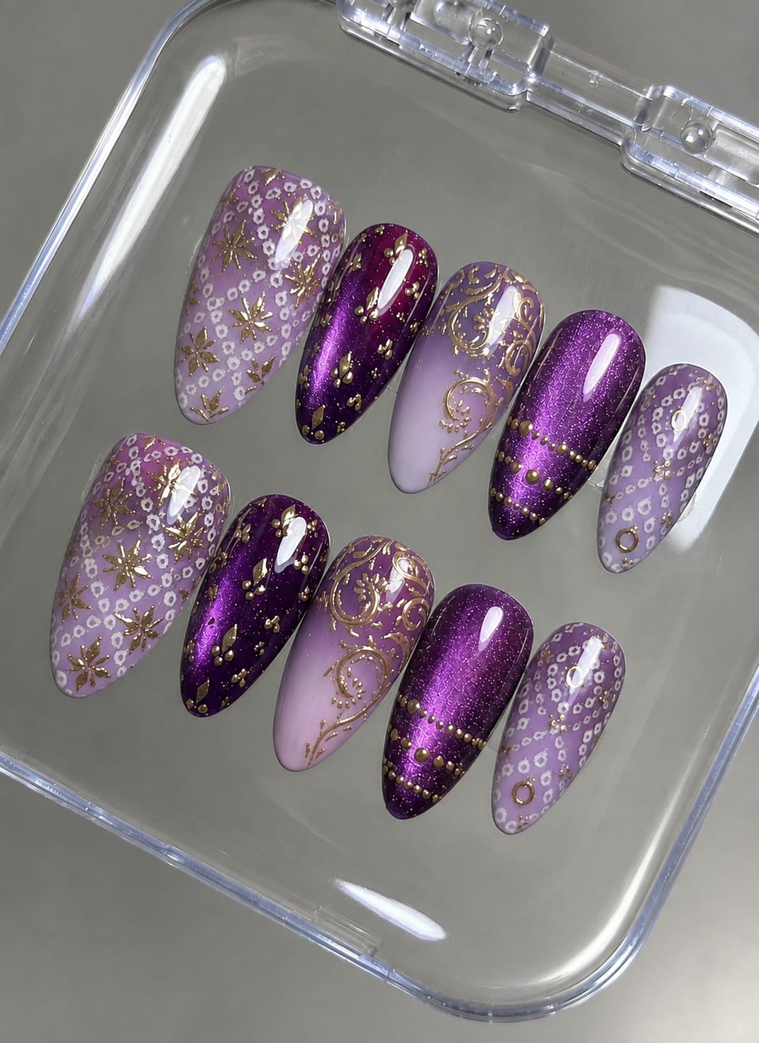 Royal Violet & Lavender Gold Bandhani Filigree Almond Press-On Nails | Navratri Special | Fluture